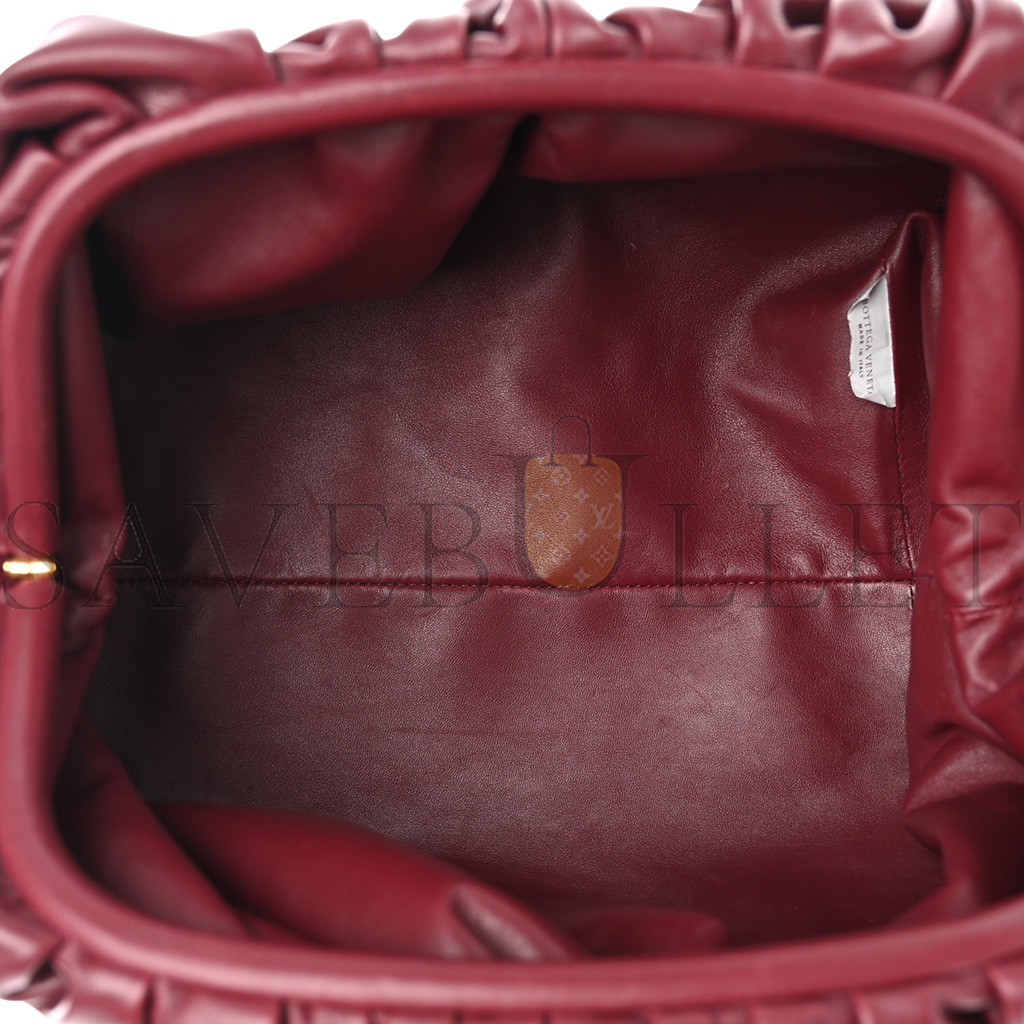 BOTTEGA VENETA SMOOTH BUTTER CALF THE POUCH OVERSIZED CLUTCH BORDEAUX (37*20*8cm)