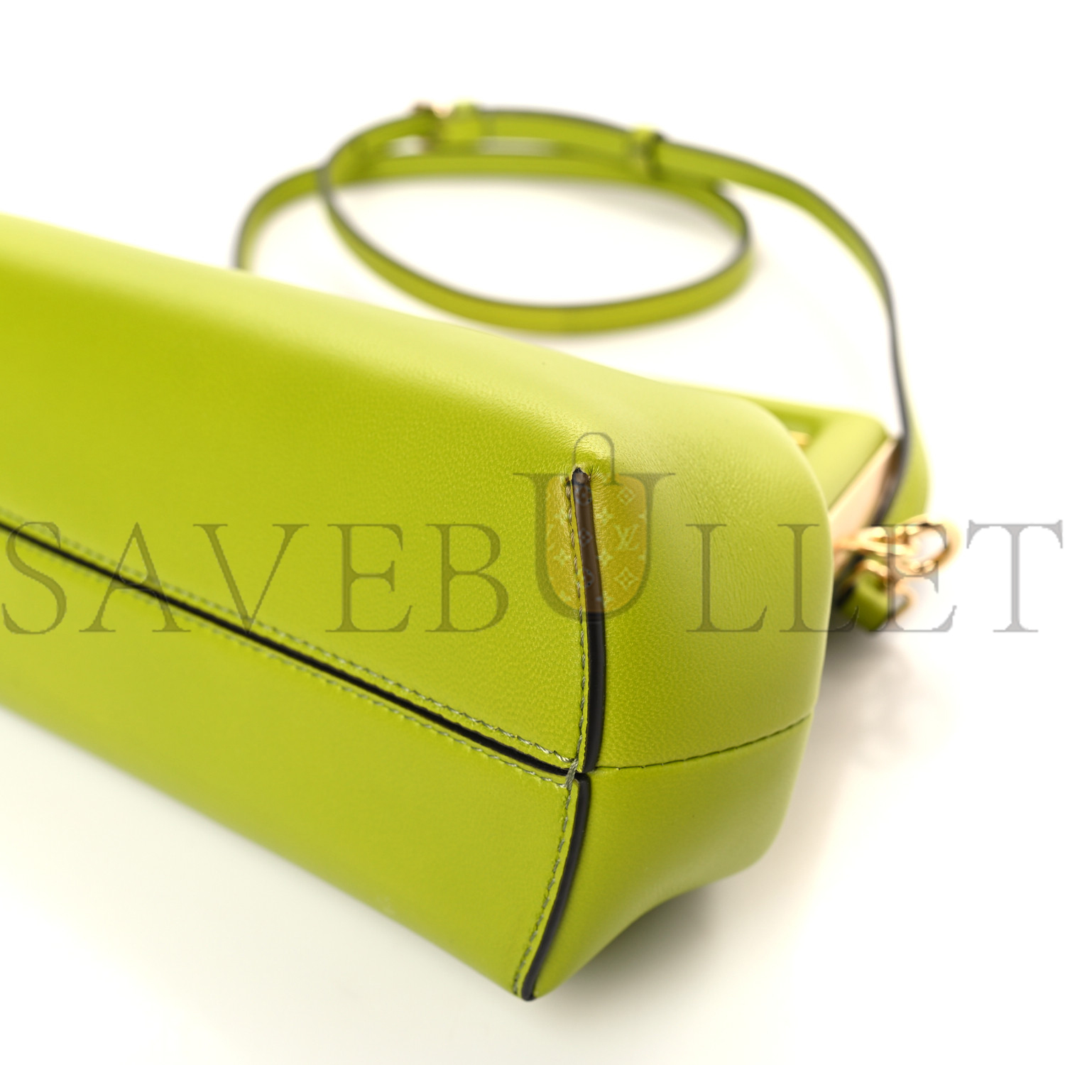 FENDI SHINY NAPPA SMALL FENDI FIRST WASABI (28*20*11cm)