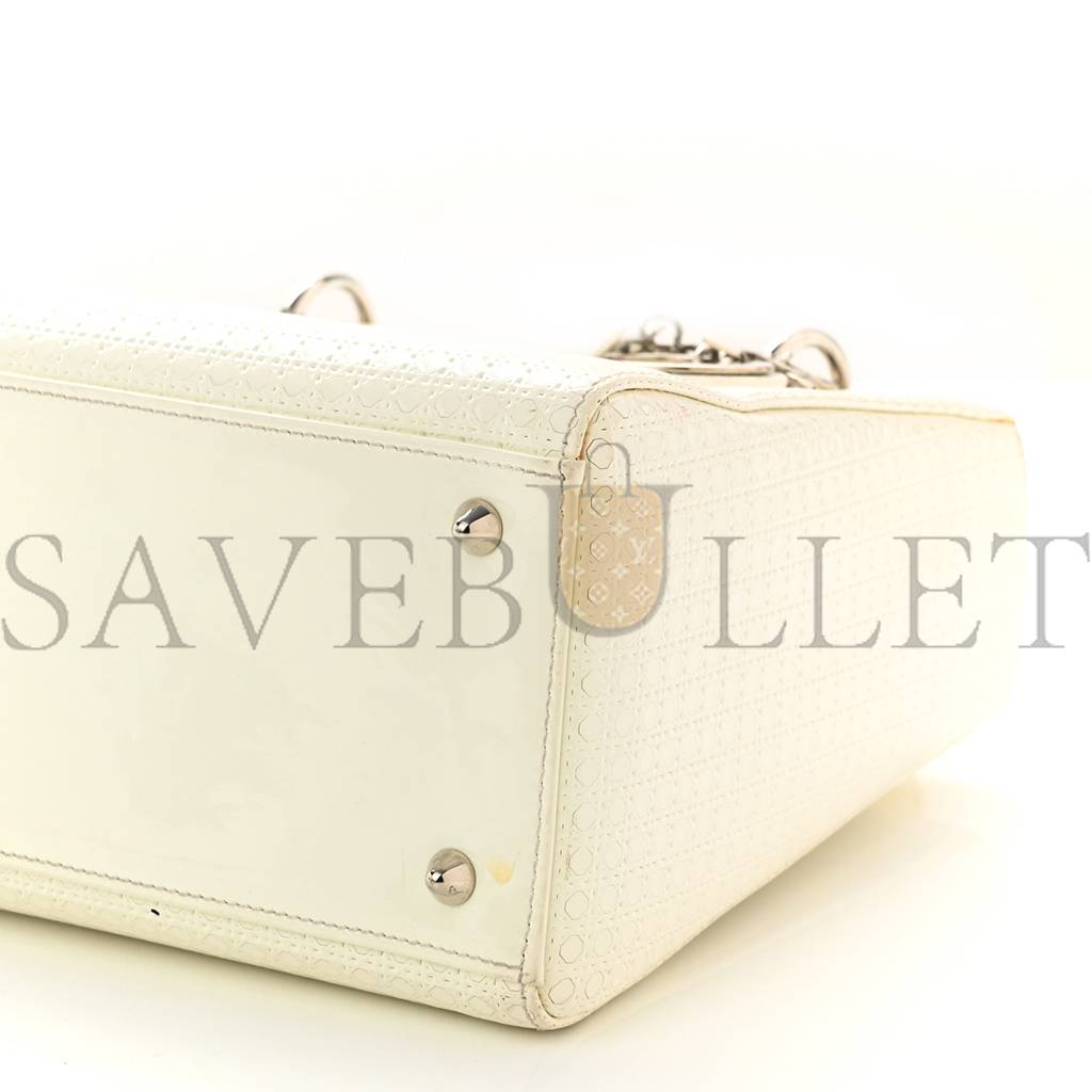 DIOR PATENT MICRO-CANNAGE MEDIUM LADY DIOR WHITE (24*21*12.1cm)